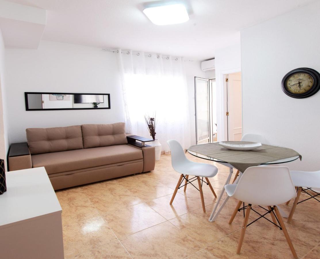 Holiday Suite Caballero De Rodas 92 Torrevieja Kültér fotó
