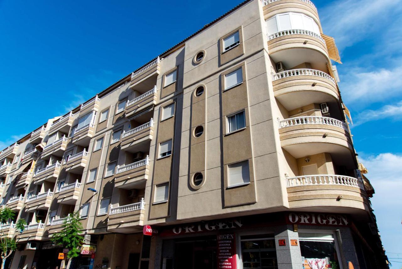 Holiday Suite Caballero De Rodas 92 Torrevieja Kültér fotó